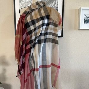 FRAAS Scarf Company Shawl/Wrap Scarf Lightweight  Plaid